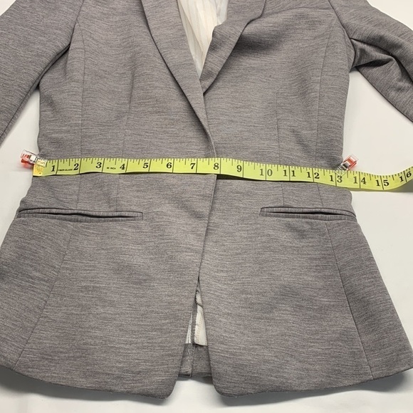 H and M Blazer - Picture 9 of 10